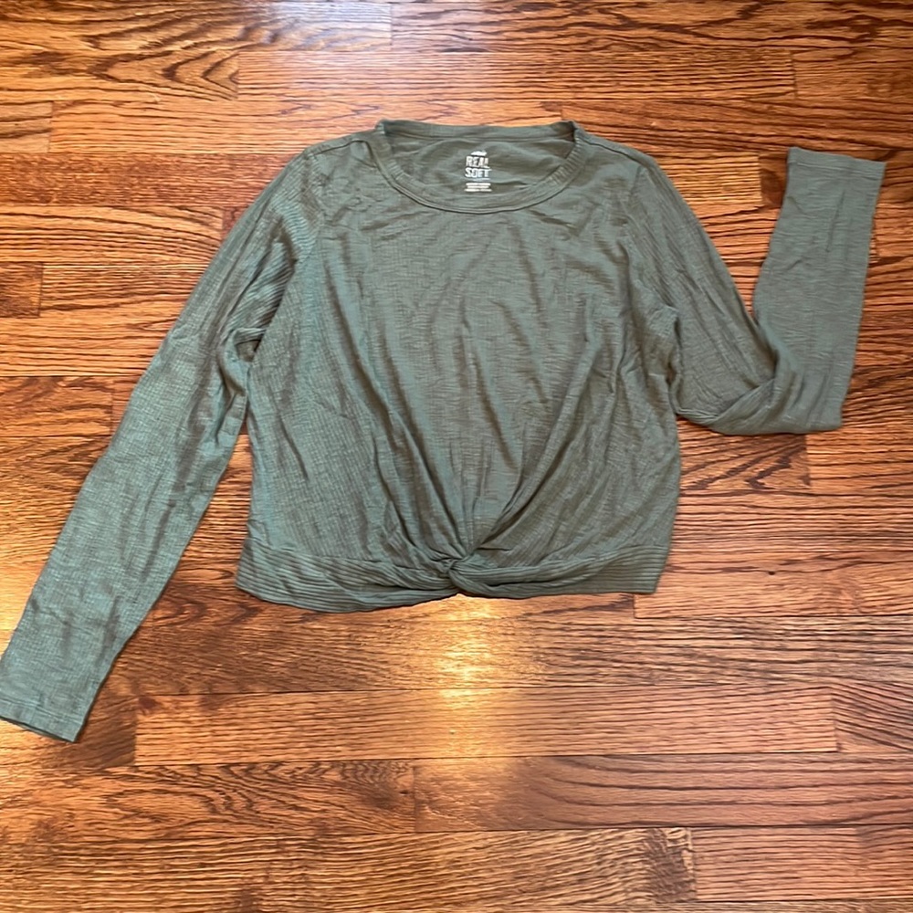 Sage green Aerie real soft knit front ribbed long sleeve